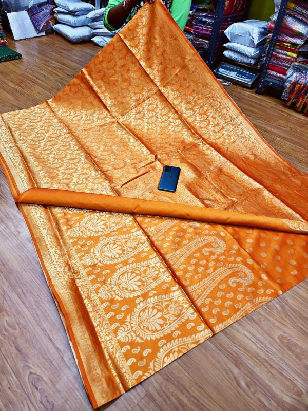 Womens Pure Manipuri silk saree With blouse piece - Free size