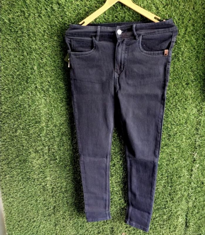 Girlz Stylish Cotton Polyester Knitted Denim Jeans - 28